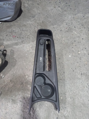 HYUNDAİ İ10 2014 ÇIKMA ORJİNAL ORTA KONSOL