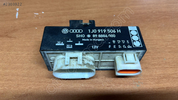 1J0 919 506 H 1997-2004 VW GOLF 1.9 TDİ FAN RÖLESİ