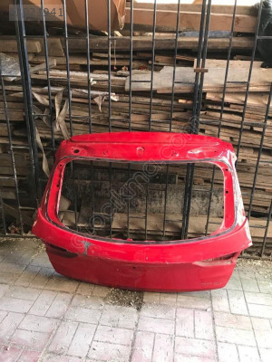 Opel astra k bagaj kapağı