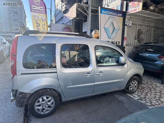 Renault Kangoo 3 Çıkma Dingil Torsiyon Taşıyıcı