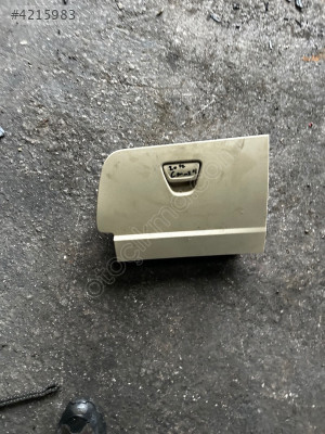 2012 Connect torpido kapağı