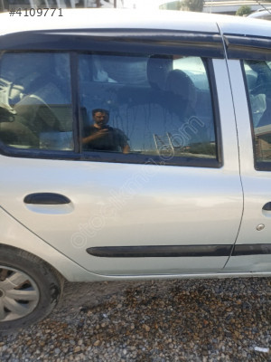 Renault Clio 1-2 Sağ Arka Kapı Dolu