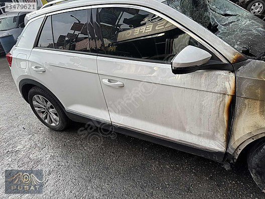 VOLKSWAGEN T-ROC ÇIKMA SAG ÖN KAPI