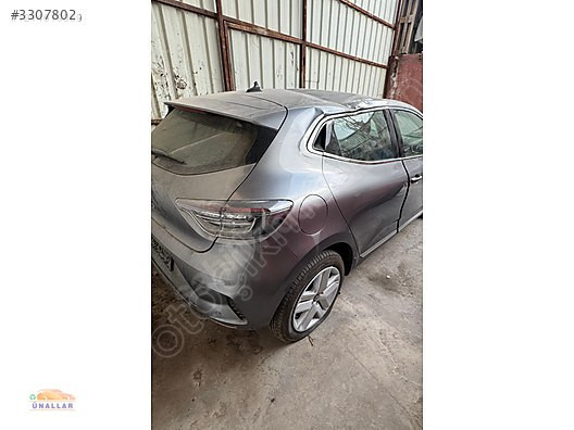 RENAULT CLİO SAĞ ARKA KAPI ÜNALLAR OTO ÇIKMA YEDEK PARÇA