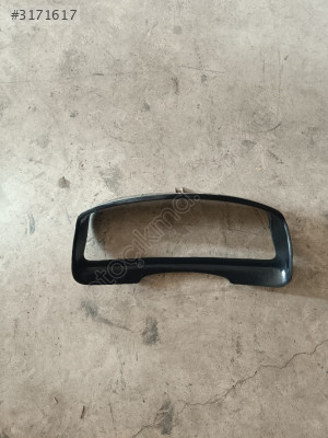 Toyota Corolla 99 gösterge çerçevesi