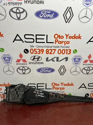 DACİA DUSTER SOL ÖN CAM Izgarası 1216410X
