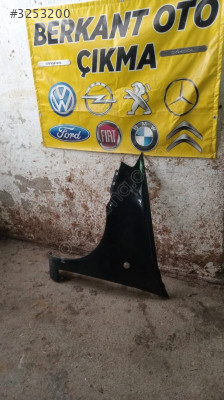 Fiat Punto (2003-2006) sol ön çamurluk orijinal hatasız