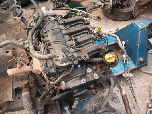 RENAULT SYMBOL 1.2 KOMPLE MOTOR ÇIKMA