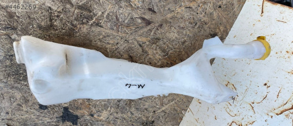 RENAULT MEGANE 3 SİLEGEÇ SU DEPOSU