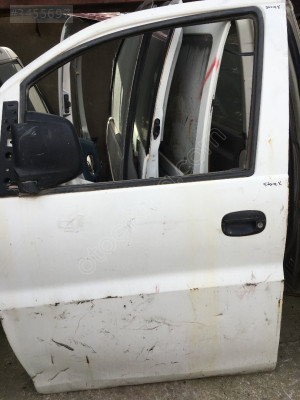 Hyundai Starex 2000-2009 Çıkma Sol Ön Kapı