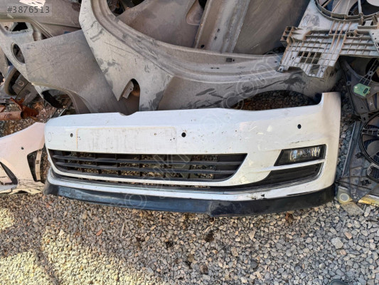 Golf 7 ön tampon dolu
