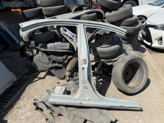 HYUNDAİ ACCENT ERA SAĞ TAVAN SACI ORJİNAL ÇIKMA 06-11 MODEL