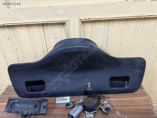 PEUGEOT 206 ARKA CAM SİLECEK MOTORU ORJİNAL ÇIKMA