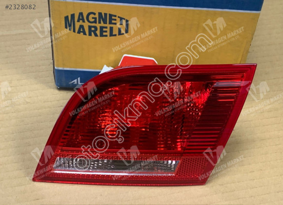 AUDI A3 04-08 SAĞ İÇ STOP LAMBASI 8P4945094B