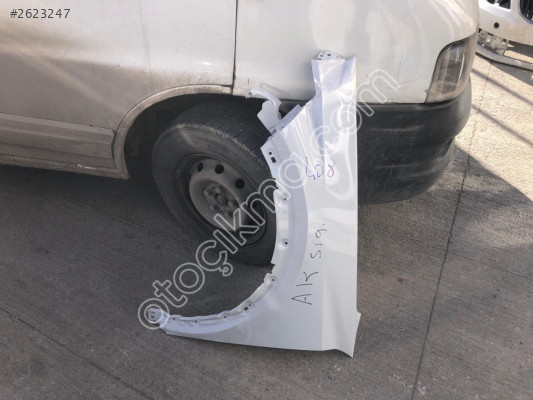 PEUGEOT 408 SOL ÖN ÇAMURLUK