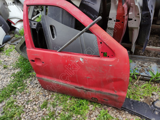 Volkswagen Polo hatchback sağ ön kapı