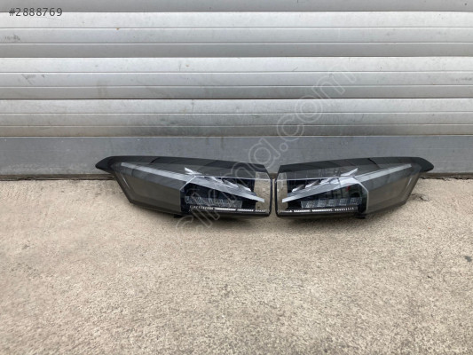 Peugeot 408 sağ arka stop