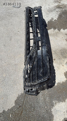 VOLKSWAGEN TİGUAN ÖN TAMPON IZGARASI