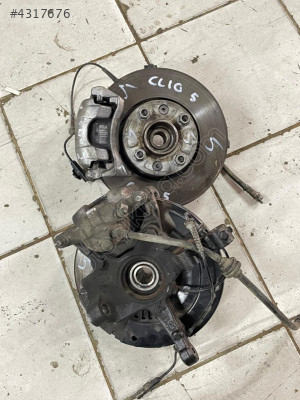 CLİO 5.5 SAĞ SOL TAŞIYICI ORJİNAAL ÇIKMA PARÇAA