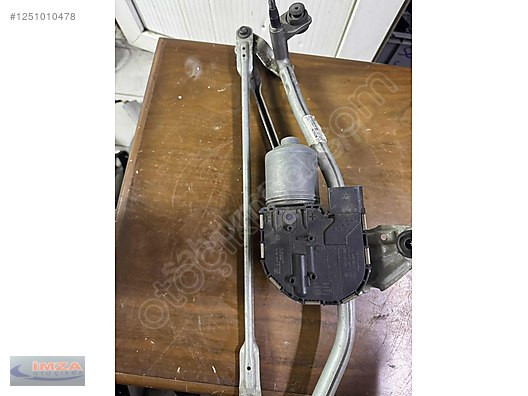 3G1955119A VW PASSAT -ARTEON ÖN CAM SİLECEK MOTORU