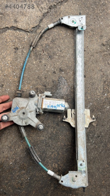 PEUGEOT 406 SAĞ ARKA CAM KRİKOSU