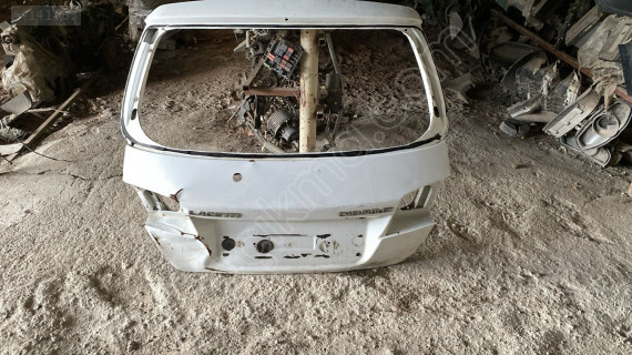 Chevrolet lacetti 2009 model arka bagaj kapağı