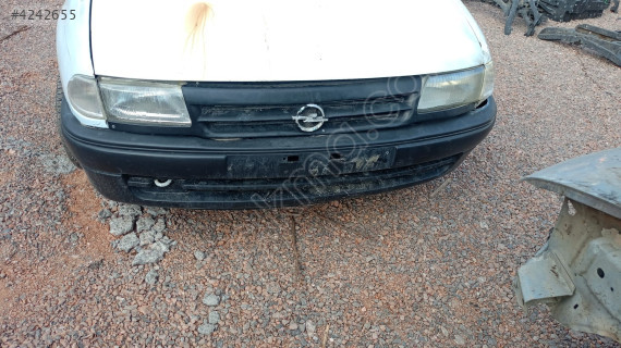 opel astra f ön tampon