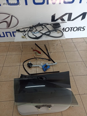 HYUNDAİ BAYON SAĞ ÖN KAPI DÖŞEMESİ ORİJİNAL SÖKME