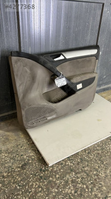 KAPI DÖŞEMESİ - SAĞ ÖN - GOLF 6 09-12 - 5K4867012