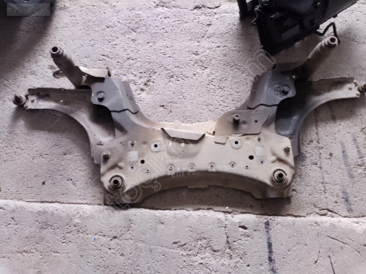 Renault Fluence Alt traves