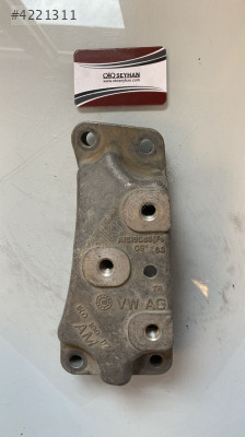 1K0199117AM tiguan 1.4 otomatik şanzıman kulağı bağlantı braketi
