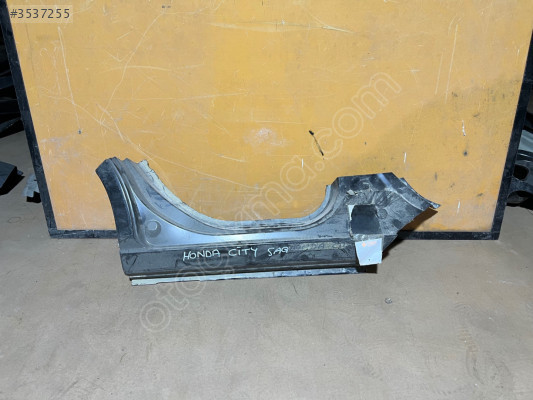 HONDA CİTY SAĞ MARŞPİYEL SACI ORJİNAL SIFIR
