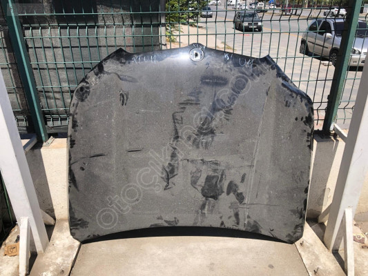 BMW X1 U11 ÖN KAPUT