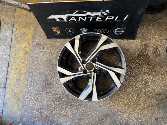 RENAULT CLİO 5 RS 1 ADET ÇELİK JANT ÇIKMA
