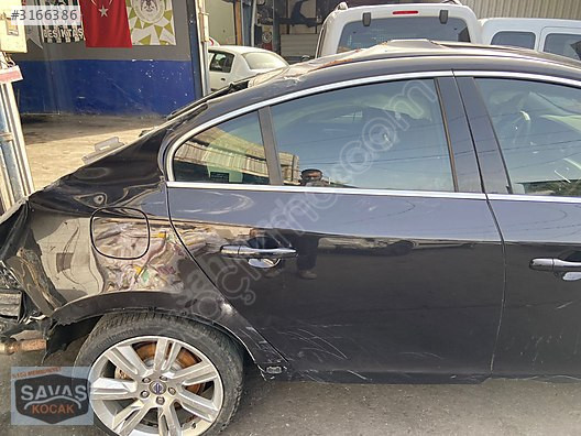 Volvo S60 Sağ Arka Kapı