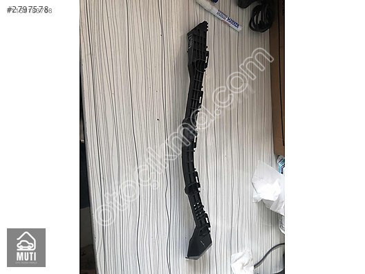 Toyota Corolla 13-15 Tampon Braketi Sol 52576-02140
