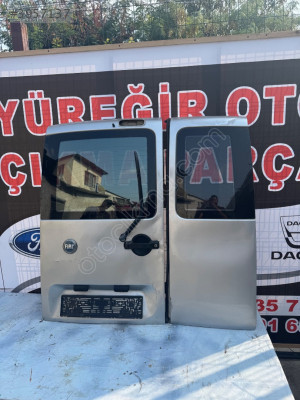 Fiat Doblo arka bagaj kapağı orijinal çıkma