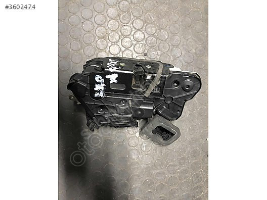 SKODA OKTAVİA ARKA KAPI KİLİDİ
