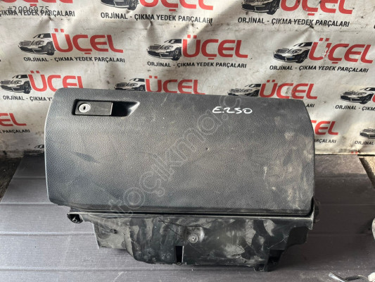 MERCEDES E250 TORPİDO KAPAĞI ÜÇEL OTO ÇIKMA BURSA