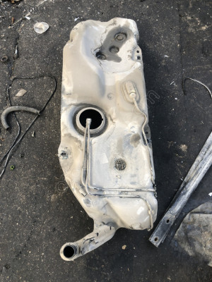 PEUGEOT 206 CC YAKIT DEPOSU