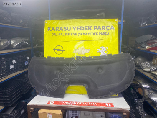Peugeot 3008 Kaput Keçesi