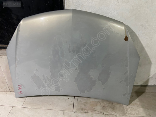 Opel astra h  gtc sport ön kaput