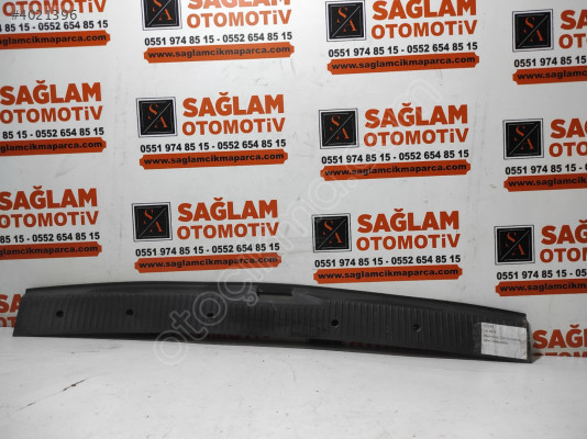 VW T5-T6 ÇIKMA ARKA BAGAJ EŞİK KAPLAMASI OEM; 7H0863485B
