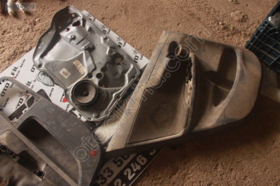 SEAT CORDOBA  KAPI İÇ KARTONU