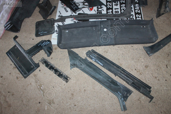 SKODA FAVORİT BAGAJ BAKALİTLER