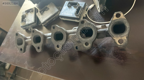 FORD FOCUS 1.6 DİZEL 2012-2018 EGZOZ MANİFOLDU