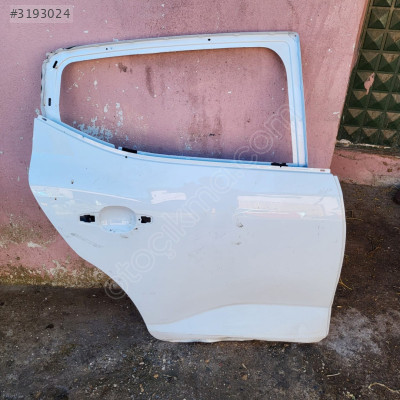 Dacia sandero 3 sağ arka kapı orjinal