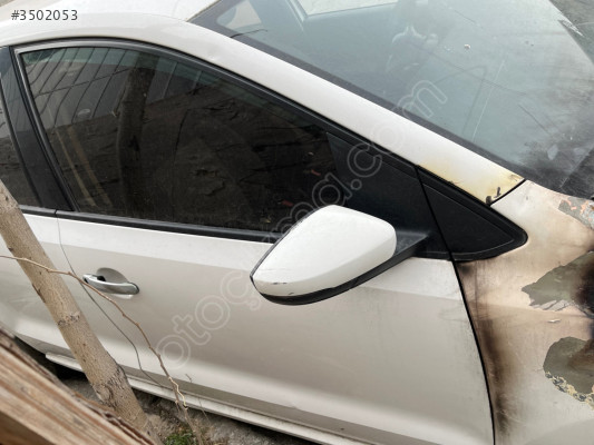 VW POLO SAĞ ÖN KAPI HATASIZ DOLU