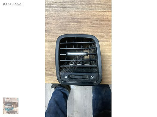 5L0819702 Skoda Yeti sağ havalandırma ızgarası çıkma orjinal