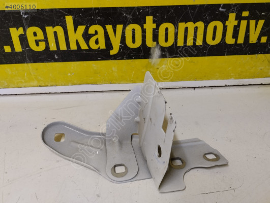 625640157R RENAULT EXPRESS SAĞ ÇAMURLUK BAĞLANTI SACI ORJ